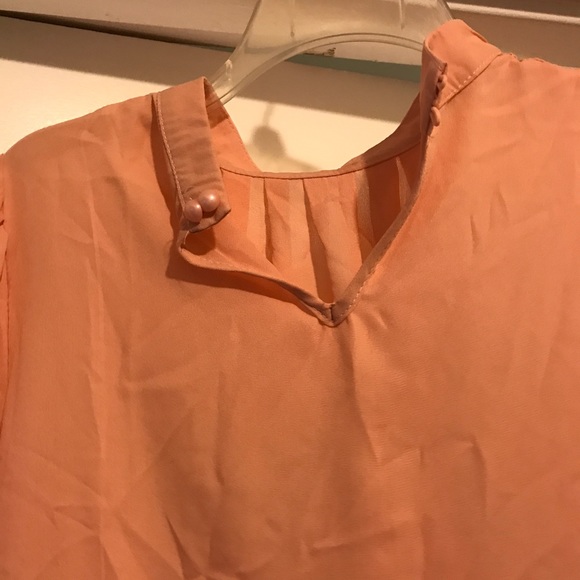 Pale orange blouse - Picture 3 of 4